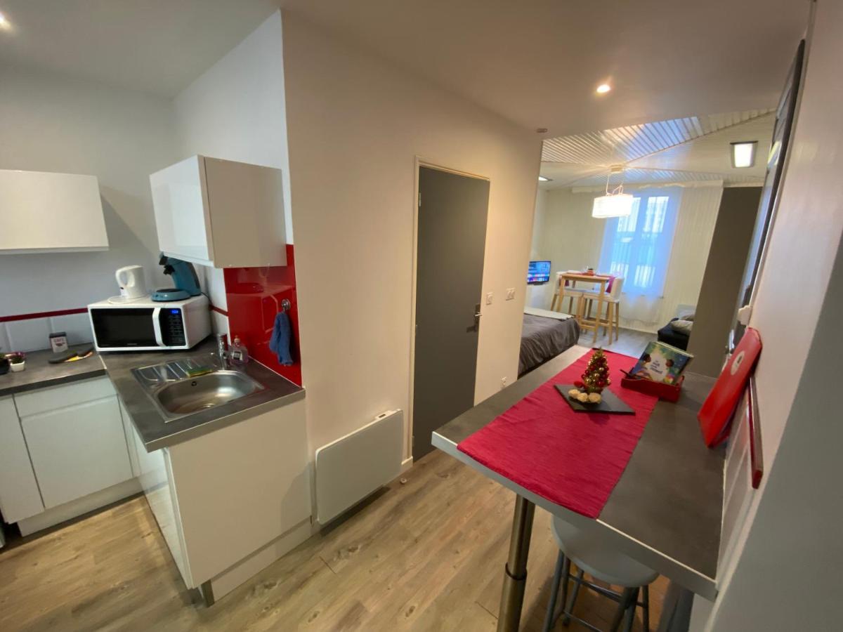 Apartamento Au Bouquet Troyen - Wifi - Calme Et Tranquillite Troyes Exterior foto
