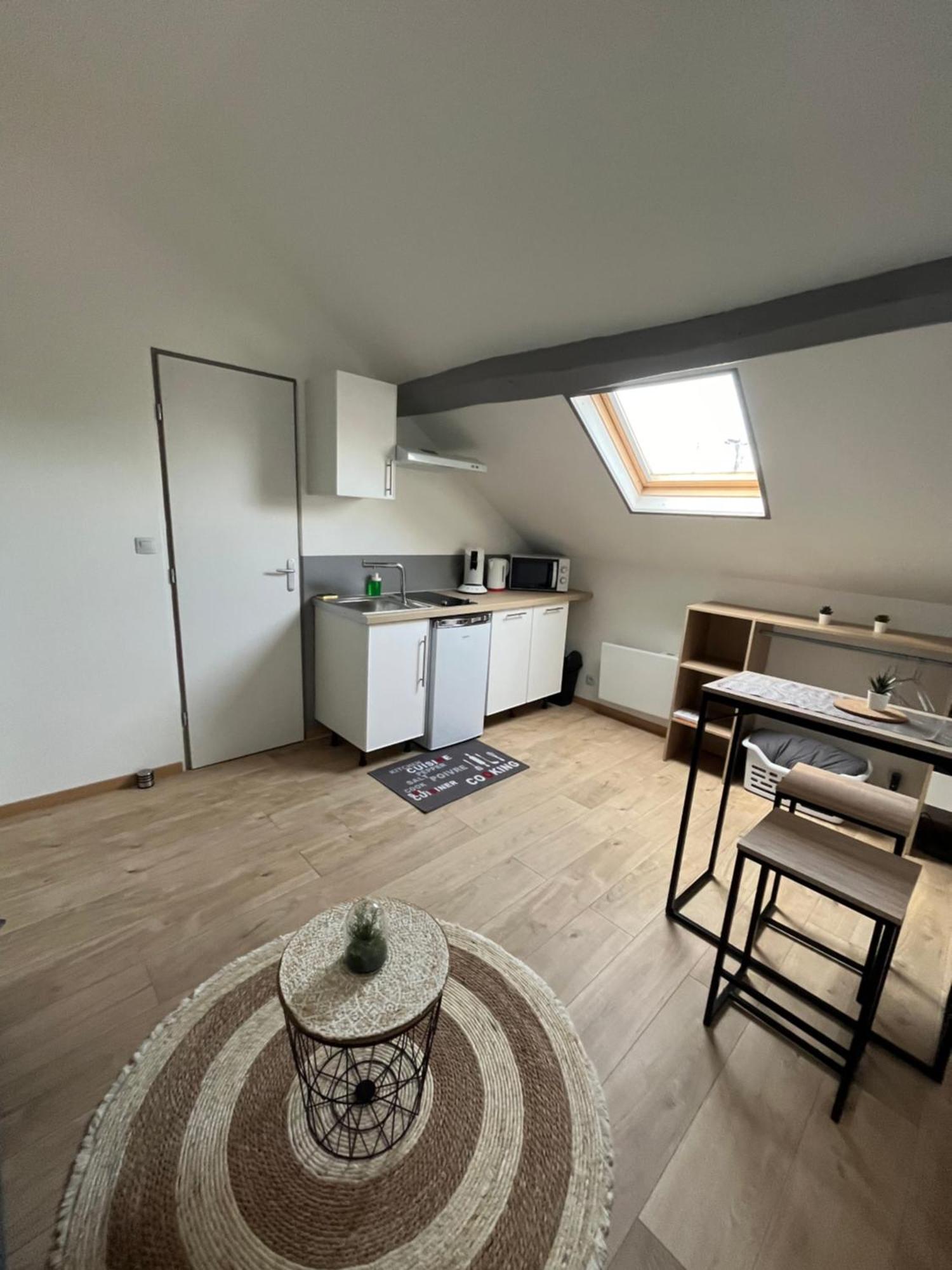 Apartamento Au Bouquet Troyen - Wifi - Calme Et Tranquillite Troyes Exterior foto